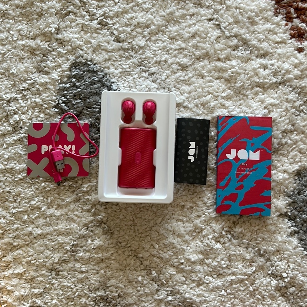 Ultra JAM Wireless Bluetooth ear buds never used!